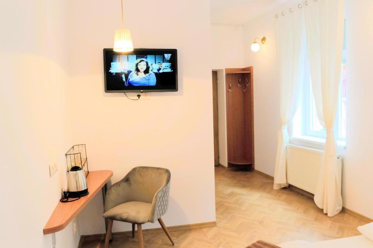 Twins Boutique Korsy Apartment Sibiu Luaran gambar