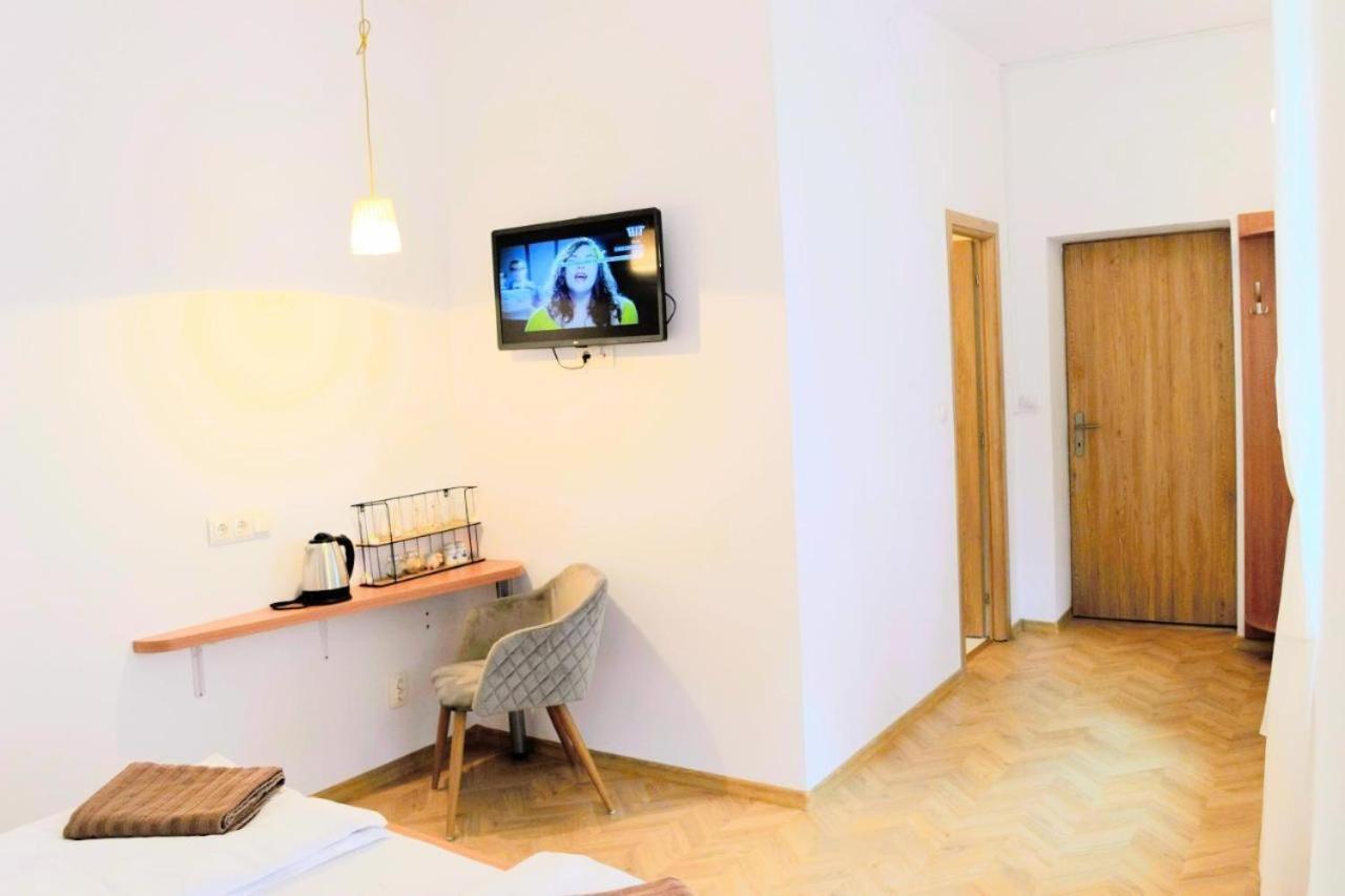 Twins Boutique Korsy Apartment Sibiu Luaran gambar