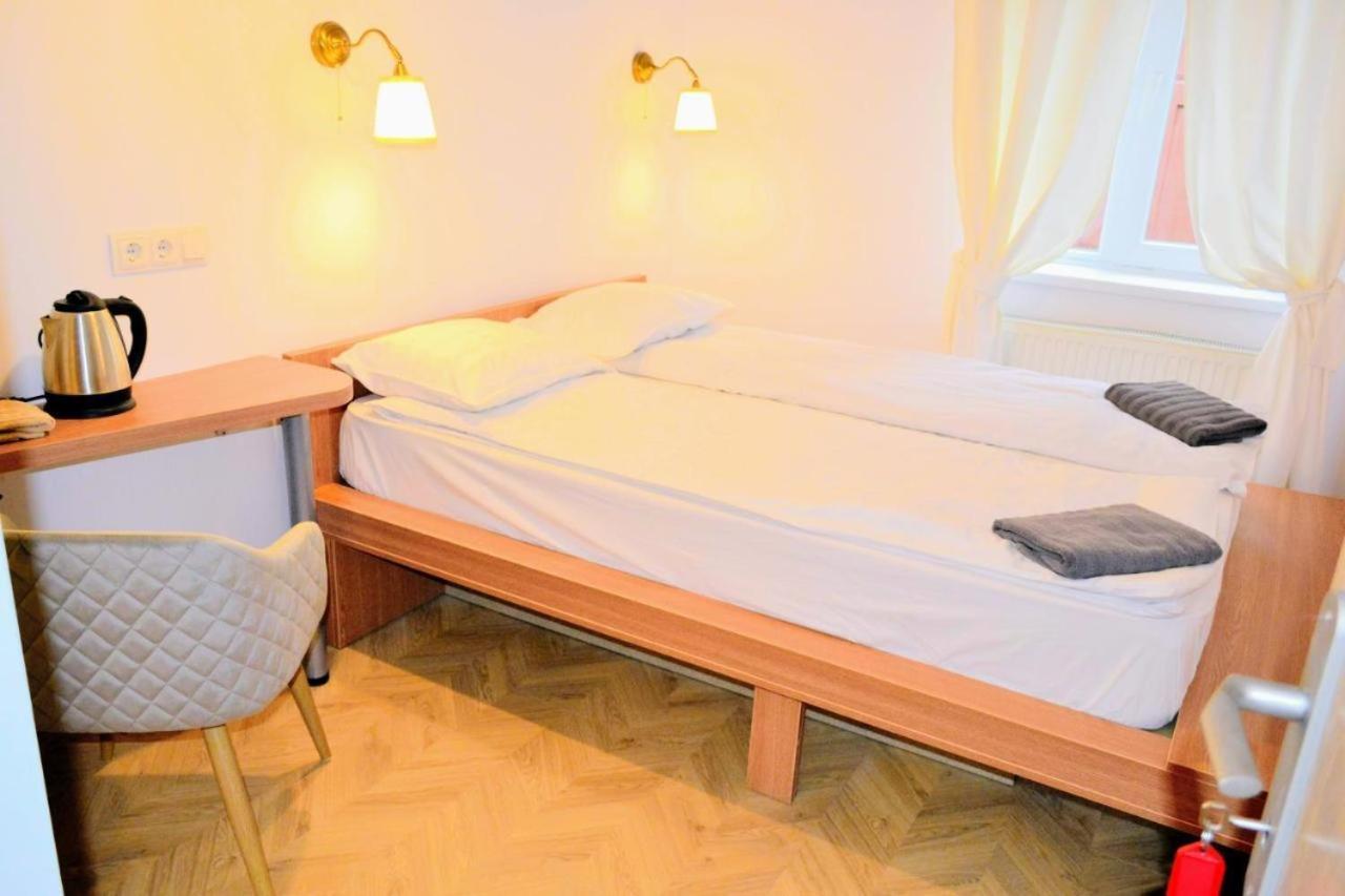 Twins Boutique Korsy Apartment Sibiu Luaran gambar